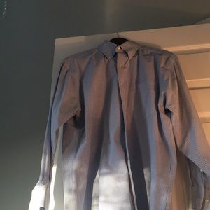 Button down tommy himfiger